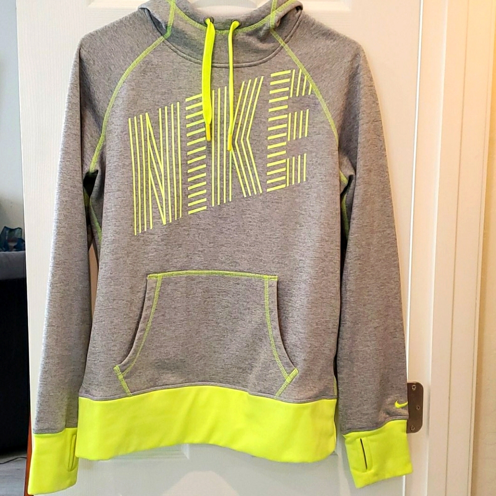 Nike sweatshirt